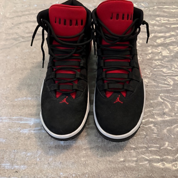 Jordan Max Aura - Picture 1 of 7
